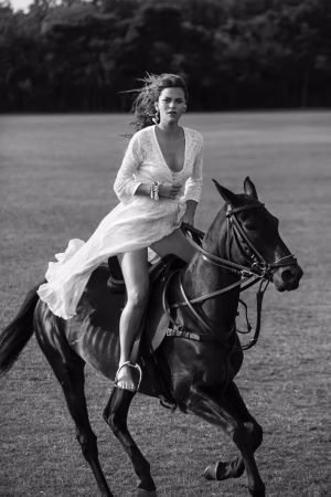 Francesca Ezcurra - Project Casting Gallery Image 3 Francesca Ezcurra - Gallery Image 3