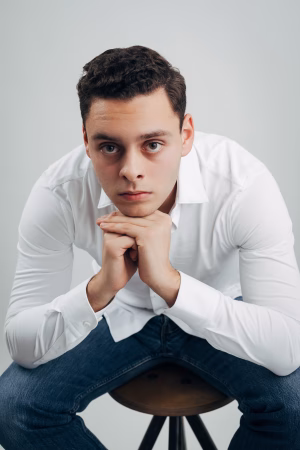 Romeo Gennaro - Project Casting Gallery Image 3 Romeo Gennaro - Gallery Image 3