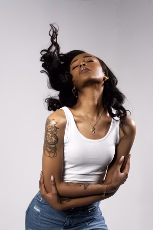 Sierra Hinley - Project Casting Gallery Image 5 Sierra Hinley - Gallery Image 5