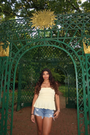 Isabella Fernandes - Gallery Image 3