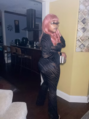 Chameia Daniels - Gallery Image 9