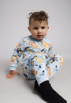 River Fernandez - Gallery Image 8