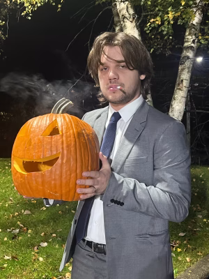 Walker Bell - Project Casting Gallery Image 4 Walker Bell - Gallery Image 4