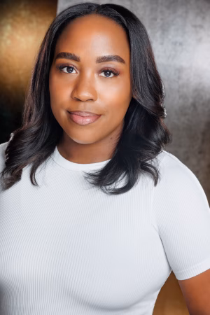 Angela Pozniak - Project Casting Gallery Image 2 Angela Pozniak - Gallery Image 2