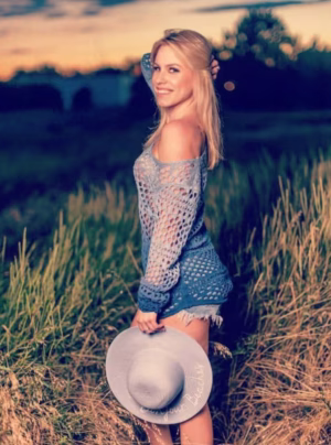 Lauren Pasquale - Gallery Image 4