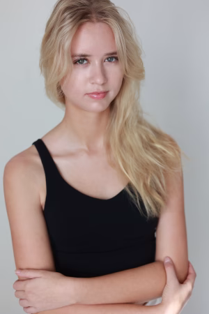 Geneva Reynolds - Gallery Image 8