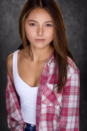 Gretchen Nicole - Gallery Image 2