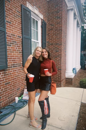 MacKenzie Lee - Gallery Image 1