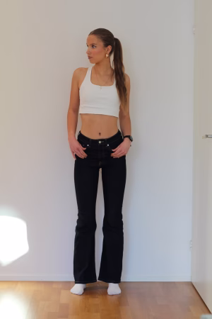 Netta Syvälahti - Gallery Image 2