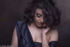 Claudia Reyes - Gallery Image 5