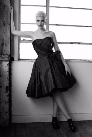 Emily Massey - Project Casting Gallery Image 6 Emily Massey - Gallery Image 6