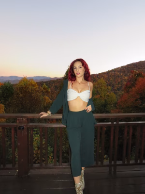 Erika Myers - Project Casting Gallery Image 5 Erika Myers - Gallery Image 5