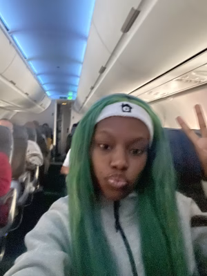 Kiana Veasley - Gallery Image 4