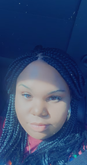 Courtney  Wright - Gallery Image 3