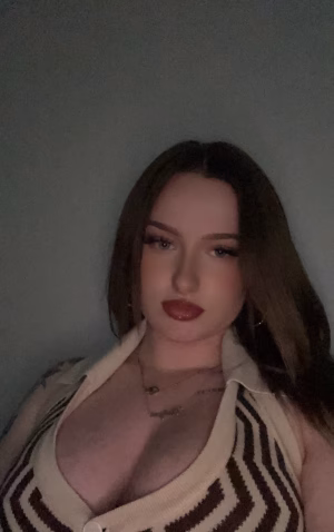 Aaliyah Drake - Gallery Image 3