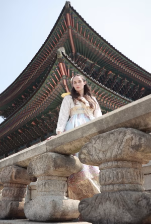 Nicole Atkins - Gallery Image 3