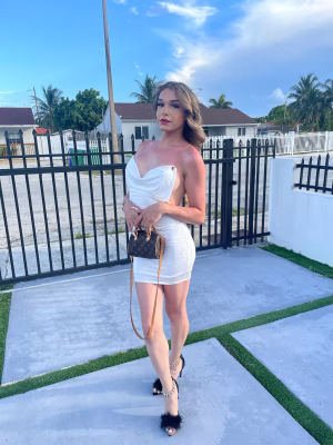 Dasia Ames - Gallery Image 5