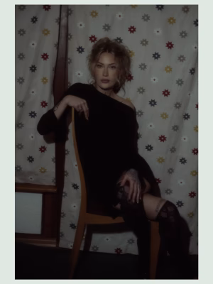 Carla Raphaela - Gallery Image 2