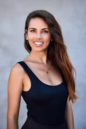 Nina Beni - Gallery Image 4