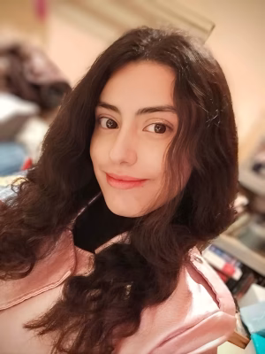 Claudia Reyes - Gallery Image 1