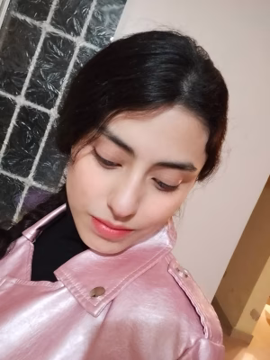 Claudia Reyes - Gallery Image 2