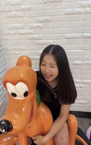 Feier Gong - Gallery Image 9