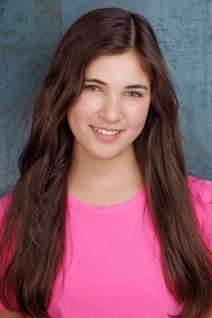 Sophia Zucker - Gallery Image 1