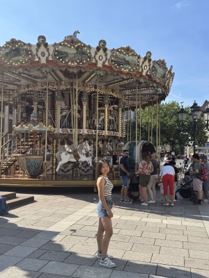 Feier Gong - Gallery Image 7