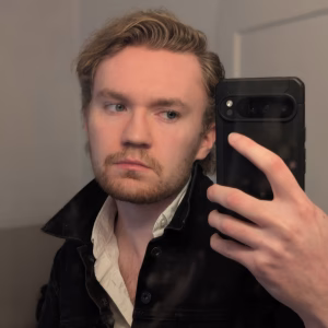 Simon Clock - Gallery Image 1