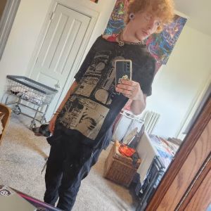 Myles Chesmore - Gallery Image 1