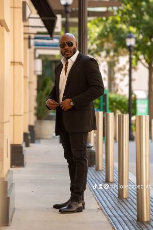 Lorenzo  Edwards - Gallery Image 3