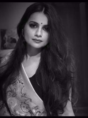 Vandanaa Joshii - Gallery Image 2