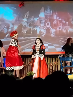 Linn  Vandeborne - Gallery Image 7