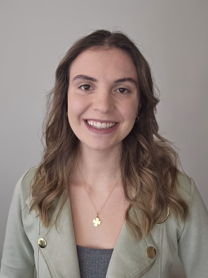 Amanda Jarosik - Gallery Image 2