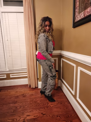 Djuna Burks - Gallery Image 2