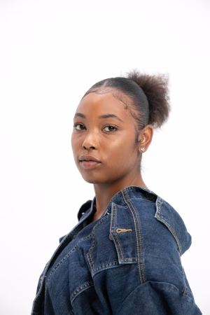 Carla Hollins - Gallery Image 2