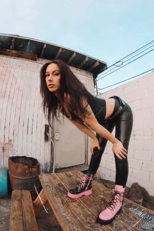 Cassandra DeHoog - Gallery Image 12