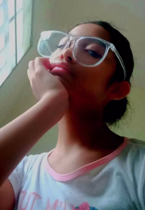 lhiana - Gallery Image 2