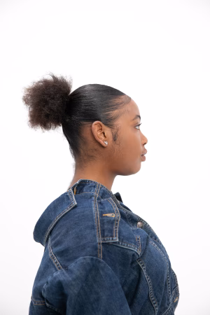 Carla Hollins - Gallery Image 1