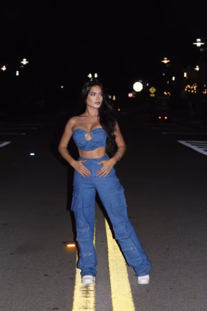 Koralys Thais Santos - Gallery Image 1