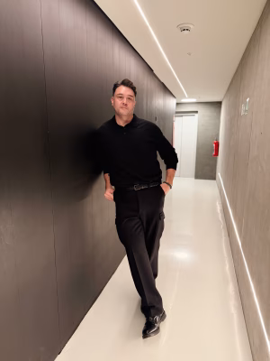 Dian Squire - Gallery Image 2