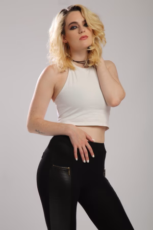 Caitie Hanlon - Gallery Image 45