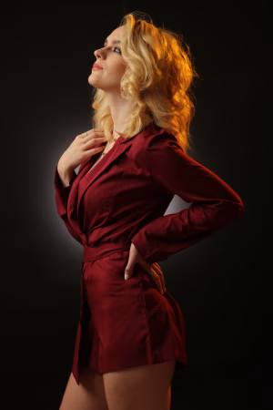 Caitie Hanlon - Gallery Image 33