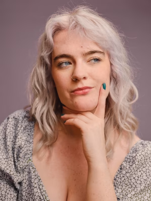 Caitie Hanlon - Gallery Image 5