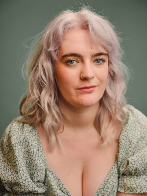 Caitie Hanlon - Gallery Image 4