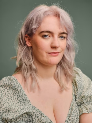 Caitie Hanlon - Gallery Image 3