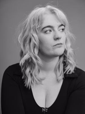 Caitie Hanlon - Gallery Image 11