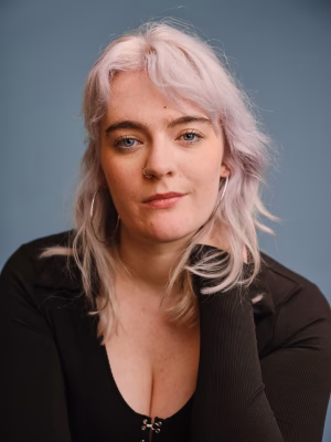 Caitie Hanlon - Gallery Image 6