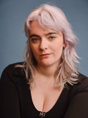 Caitie Hanlon - Gallery Image 7