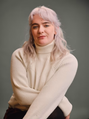 Caitie Hanlon - Gallery Image 14